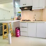 Simply Living 2Br At Bassura City Apartment By Travelio