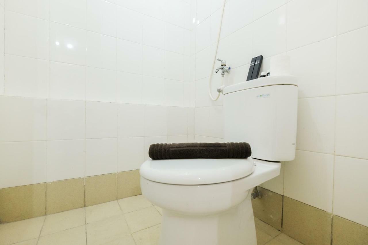 Simply Living 2br At Bassura By Travelio * Jakarta